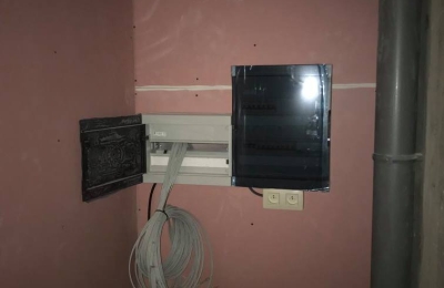 algemene elektrowerken kantoor + magazijn aedt